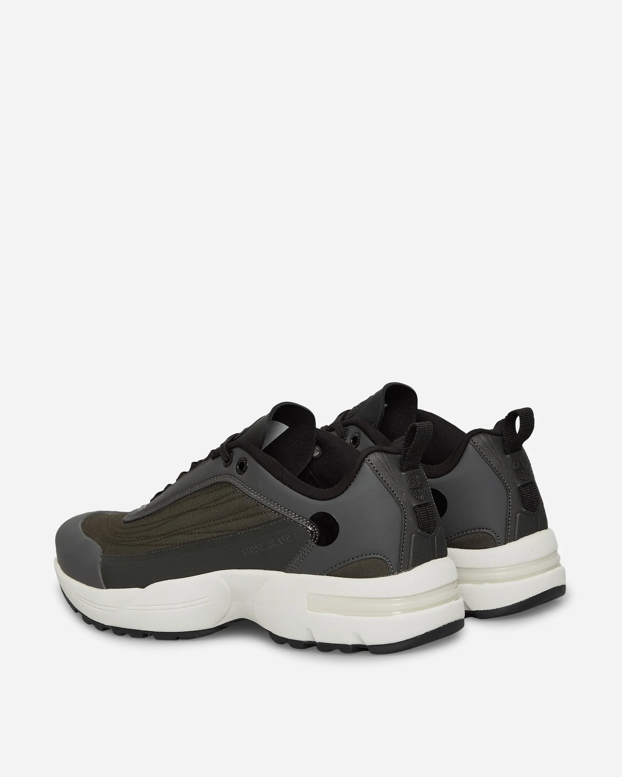77FWS0303 Sneakers Noir