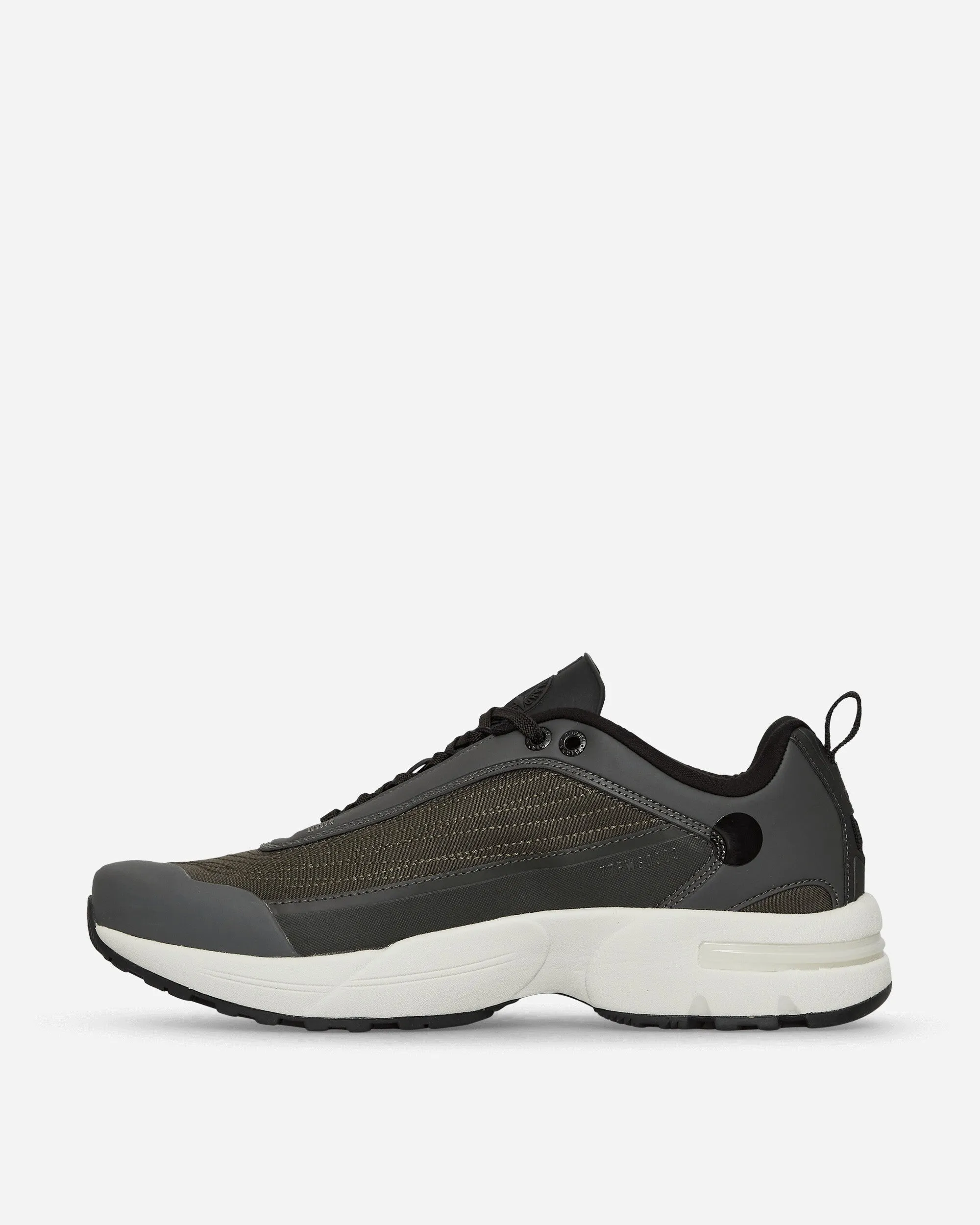 77FWS0303 Sneakers Noir