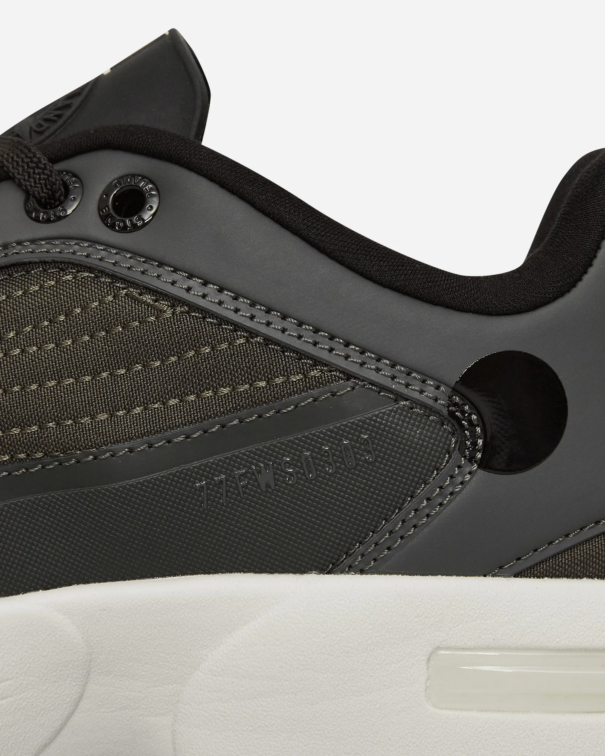 77FWS0303 Sneakers Noir