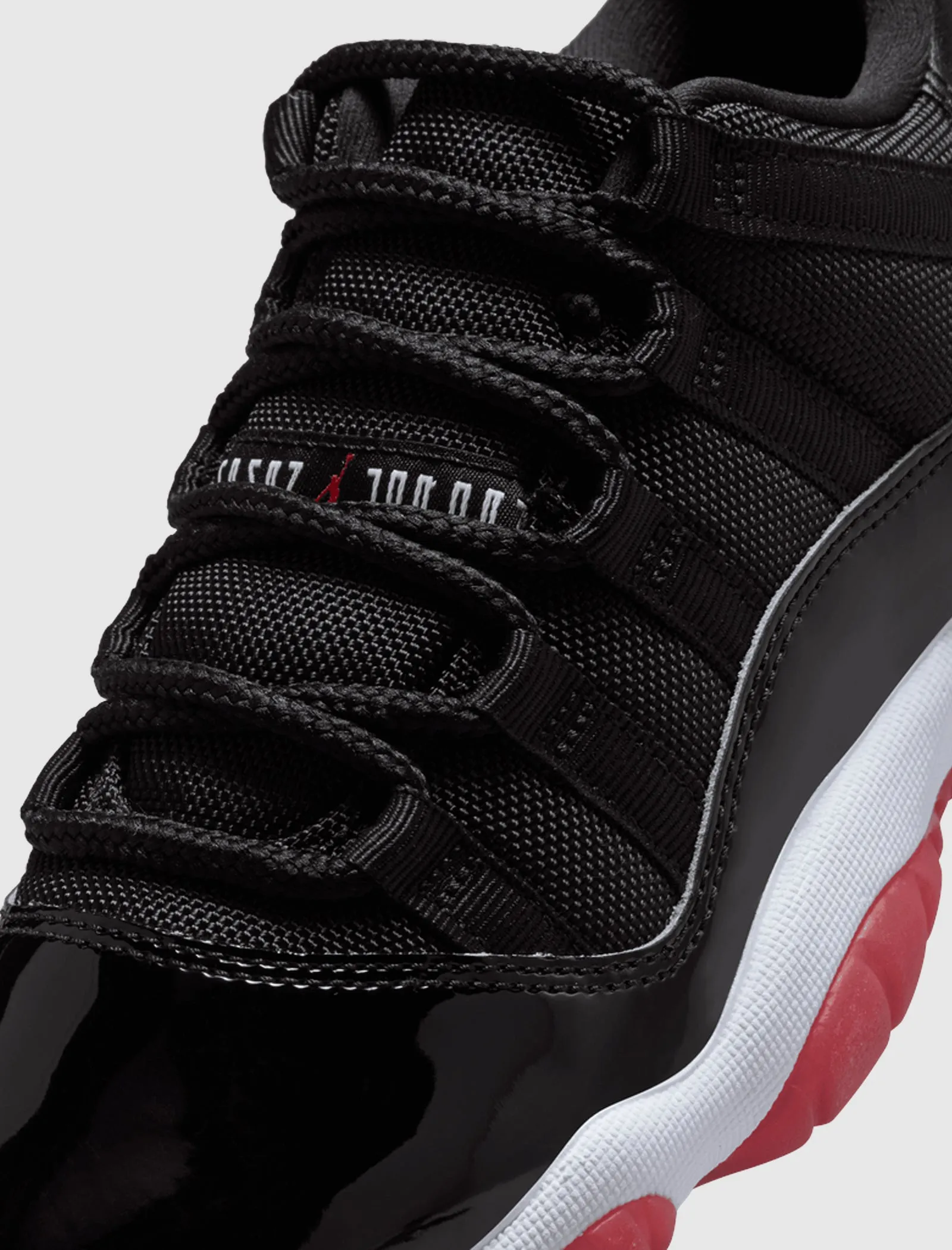 AIR JORDAN 11 RETRO LOW 