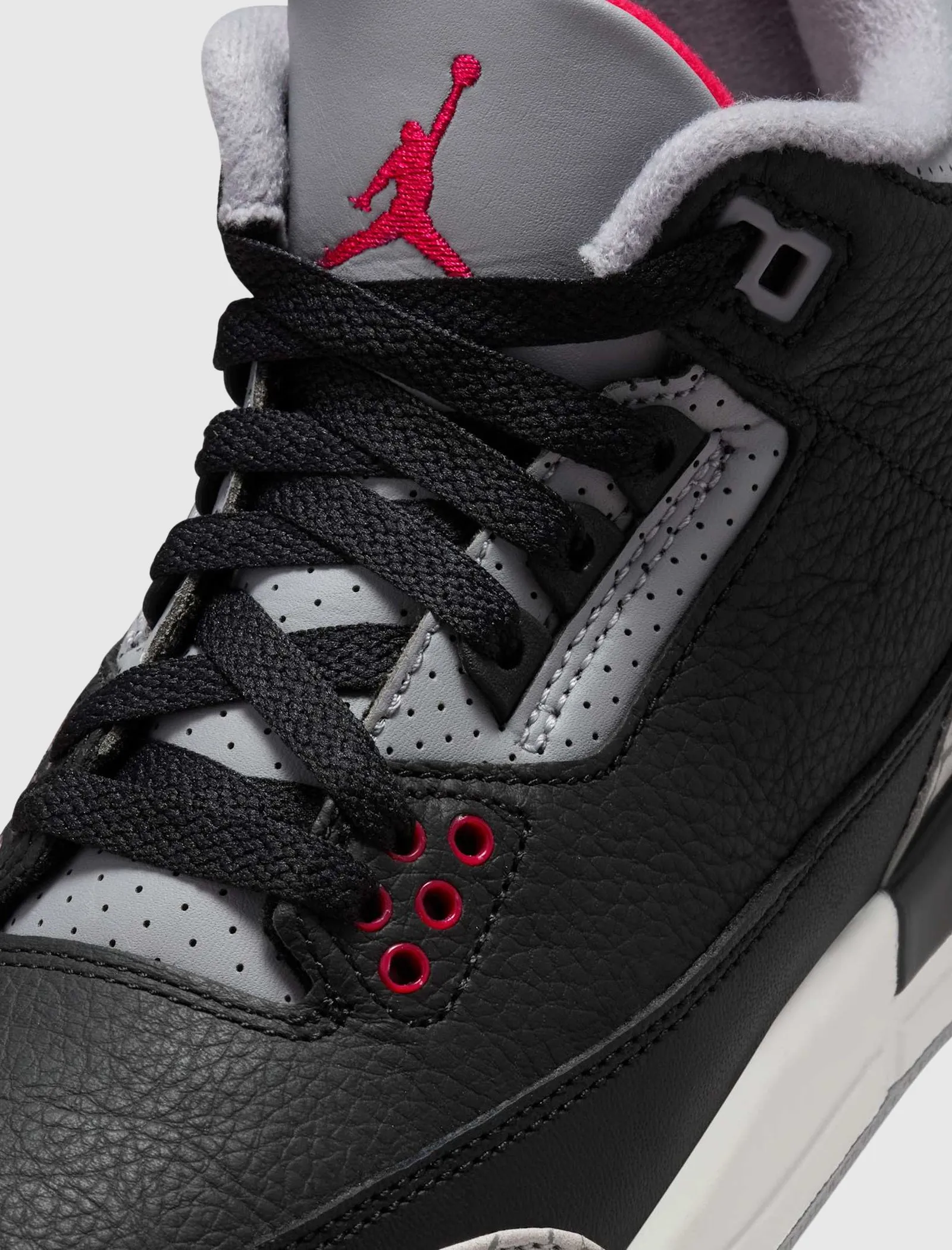AIR JORDAN 3 RETRO 