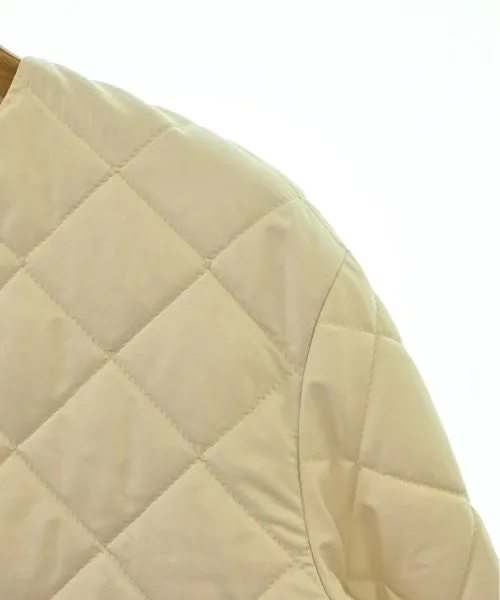 BEIGE, Autre