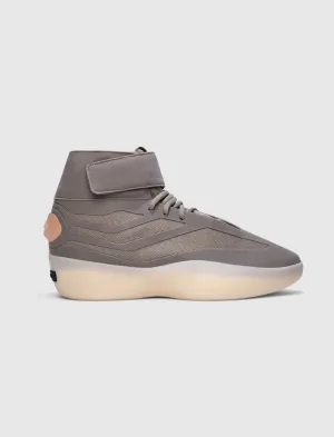 FEAR OF GOD X ATHLETICS II BASKETBALL HAUT 