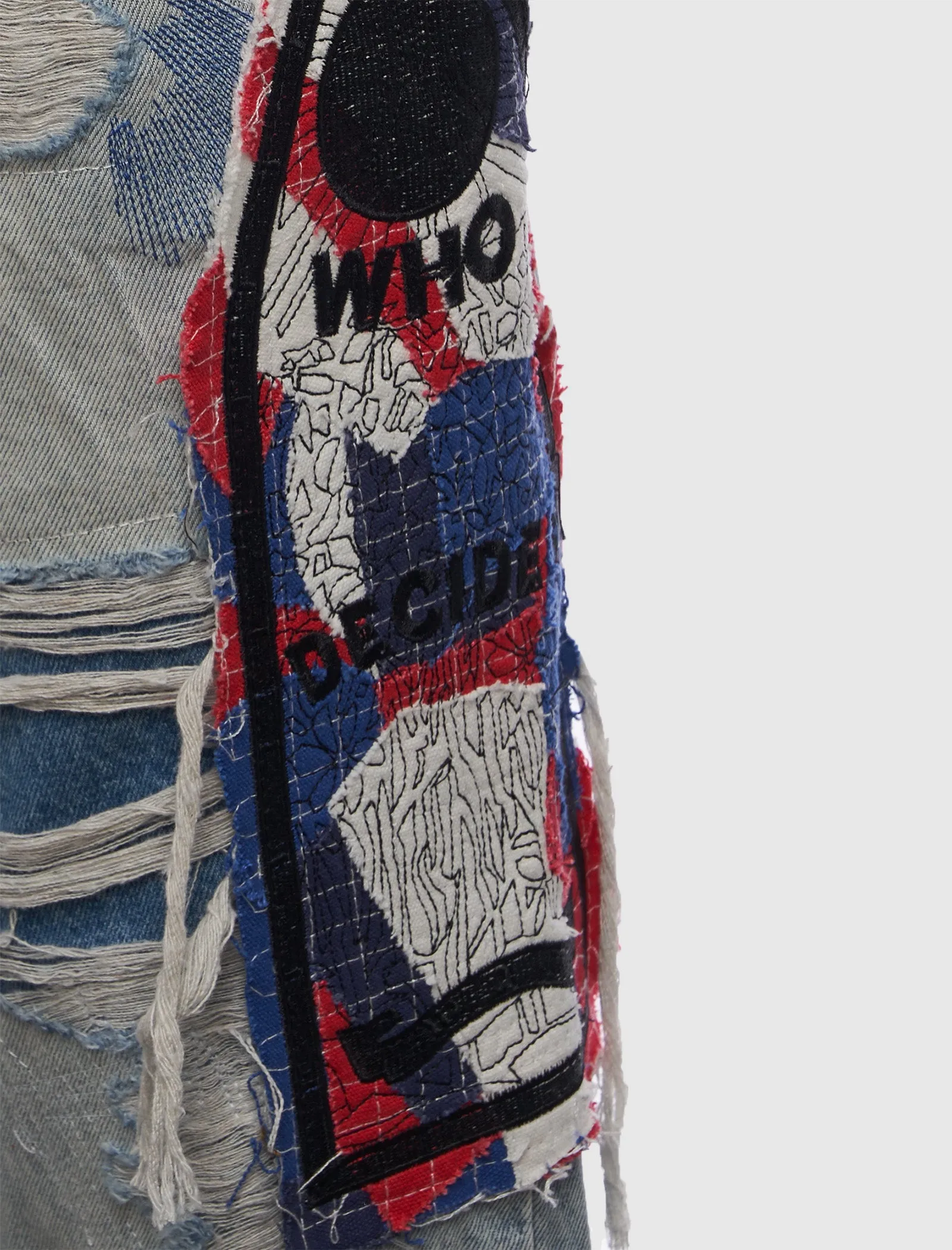GLORY DENIM Vêtements	QUI DÉCIDE DE LA GUERRE