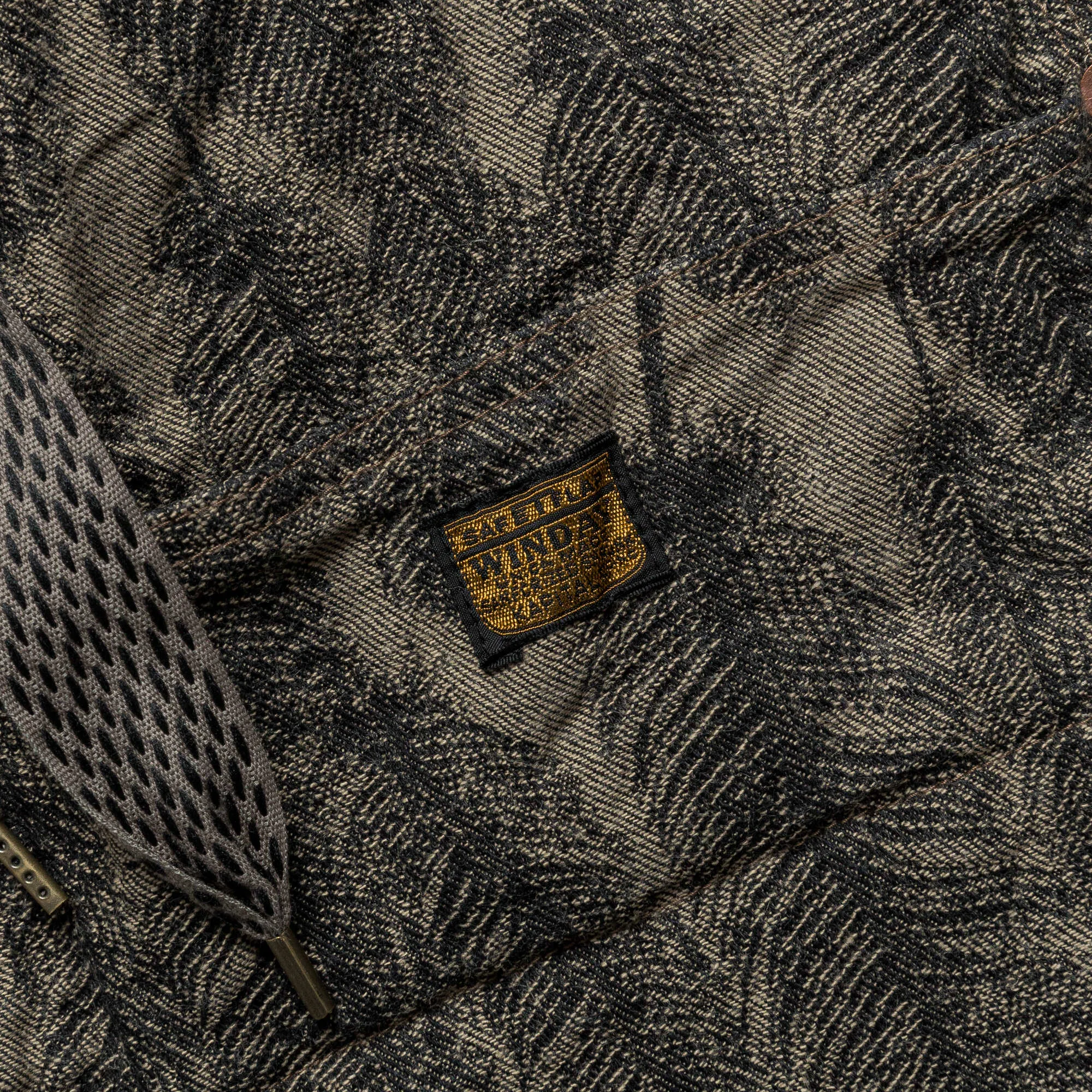 Kapital Clothing Pantacourt décontracté en denim MAGPIE 12oz avec genoux usés - Noir/Beige
