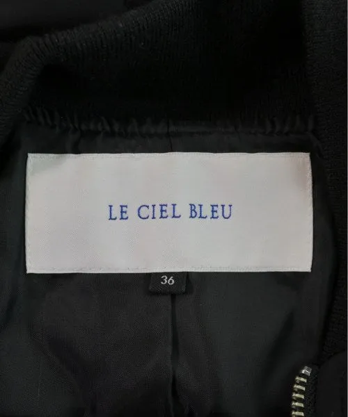LE CIEL BLEU Autre