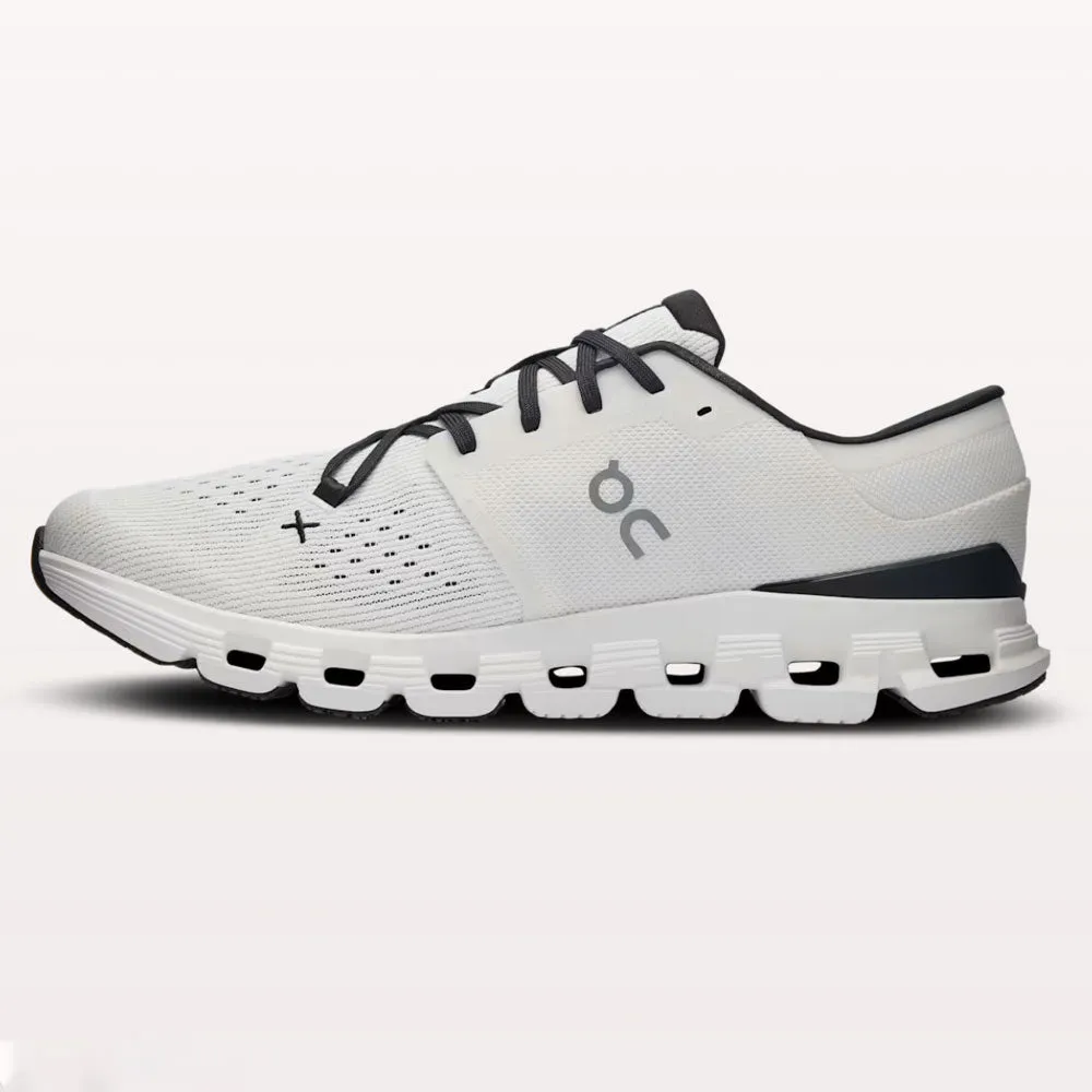 Chaussures Homme Chubbies On Men's Cloud X 4 - Ivoire / Noir