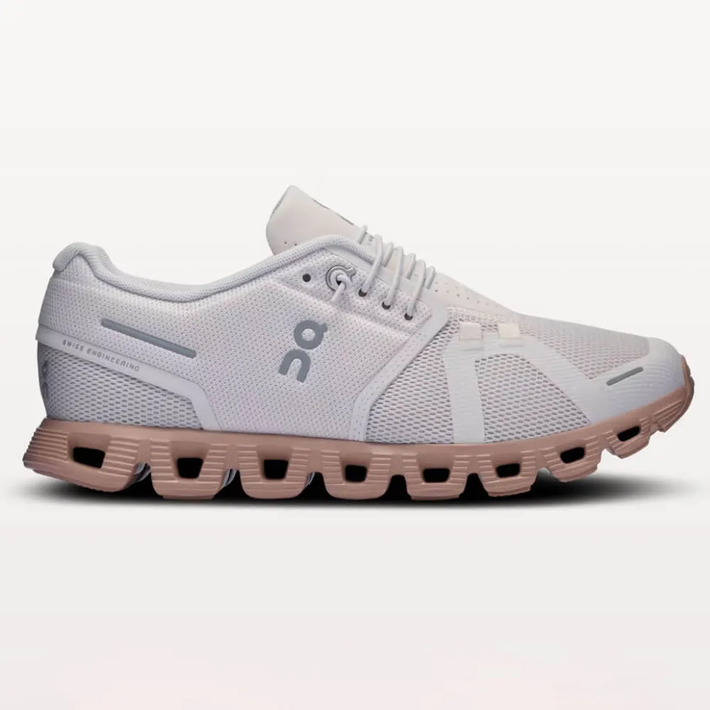 Chubbies pour Hommes sur les Chaussures Women's Cloud 5 - Sable Rose Brun