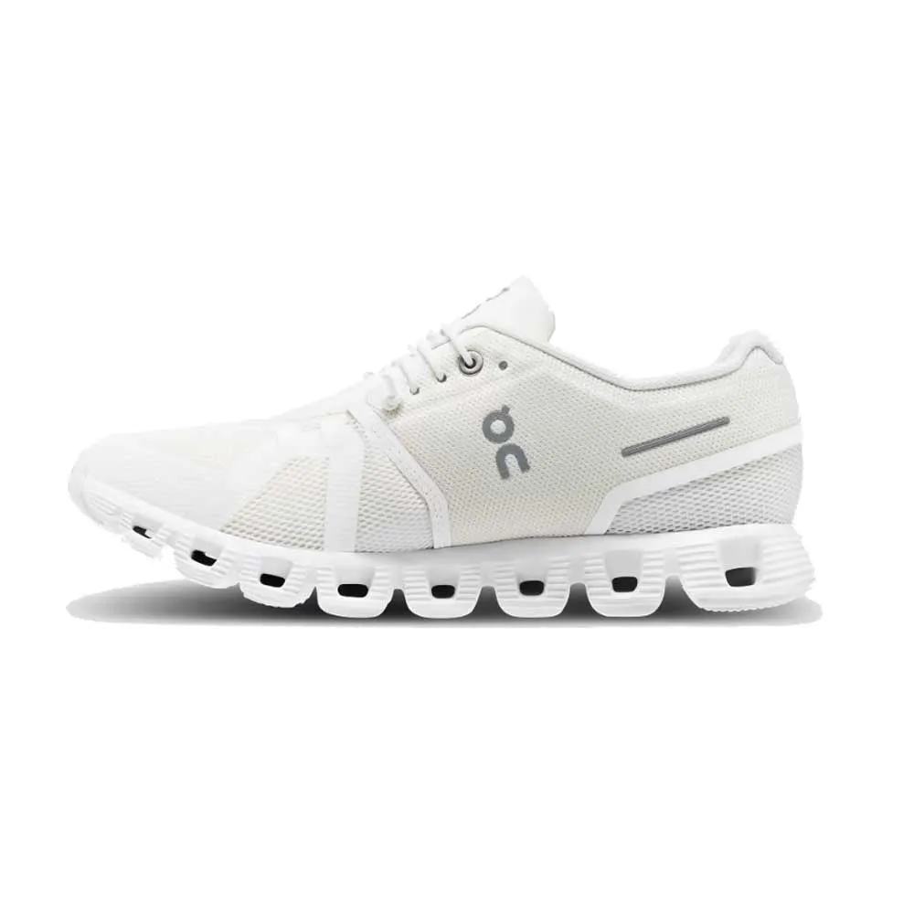 Chubbies pour Hommes sur les Chaussures Women's Cloud 5 - Blanc Non Teint