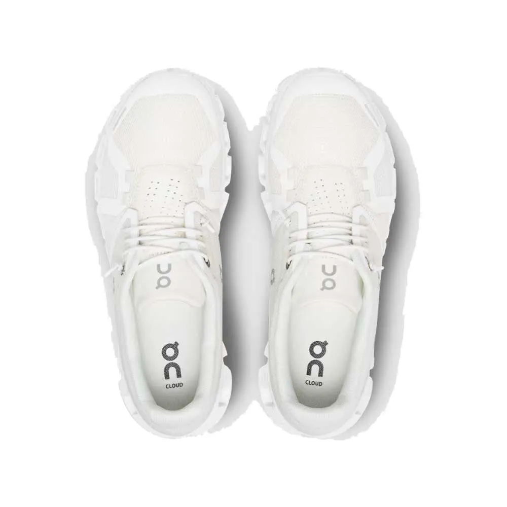 Chubbies pour Hommes sur les Chaussures Women's Cloud 5 - Blanc Non Teint
