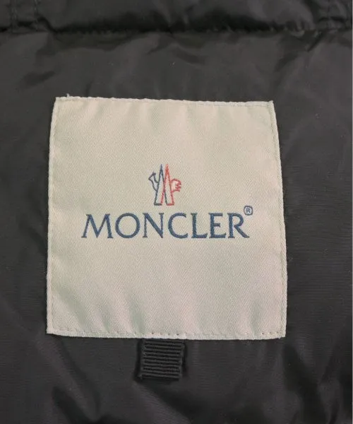 Vestes en duvet MONCLER S / Gilets