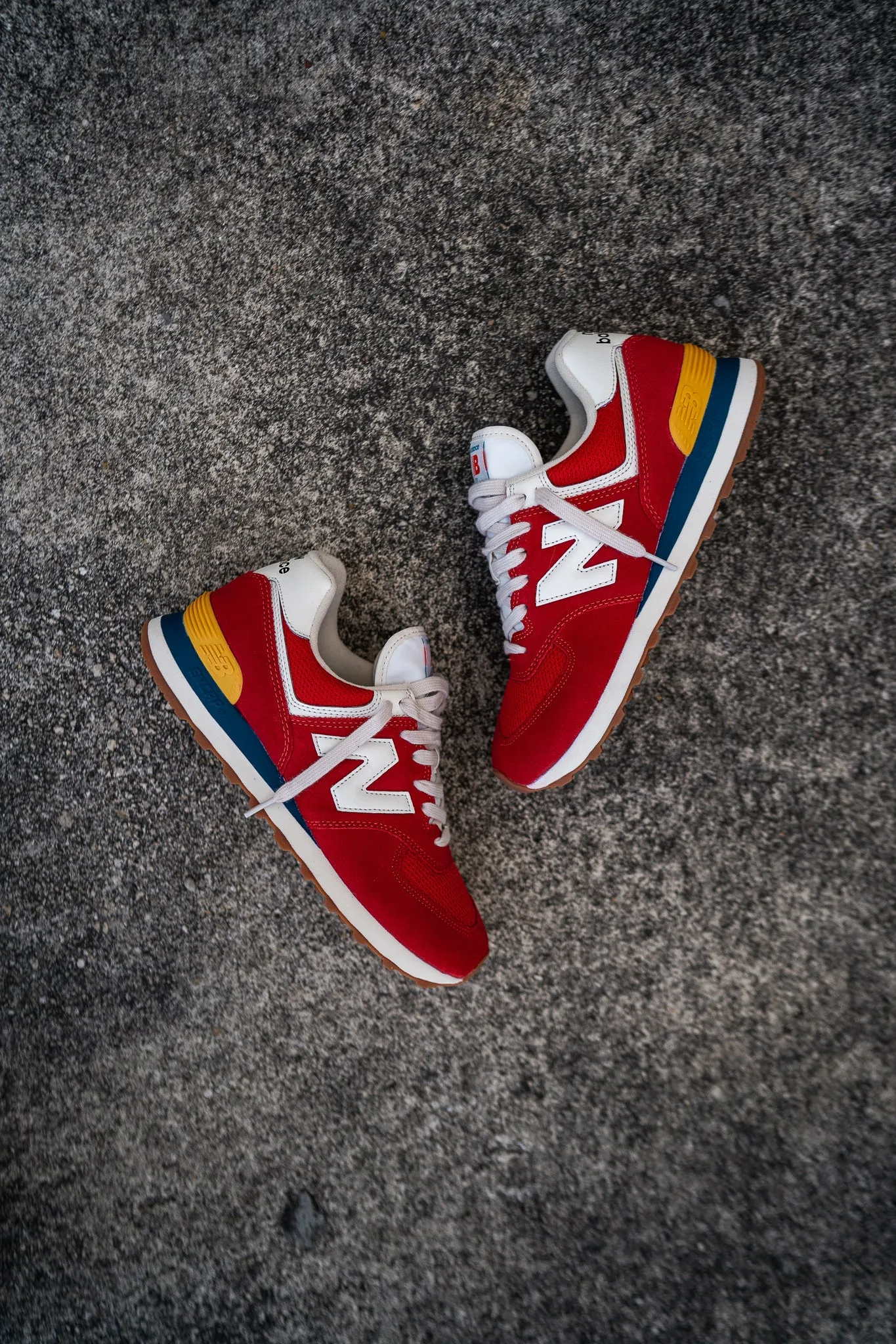 New Balance 574 (Cramoisi) - ML574HA2