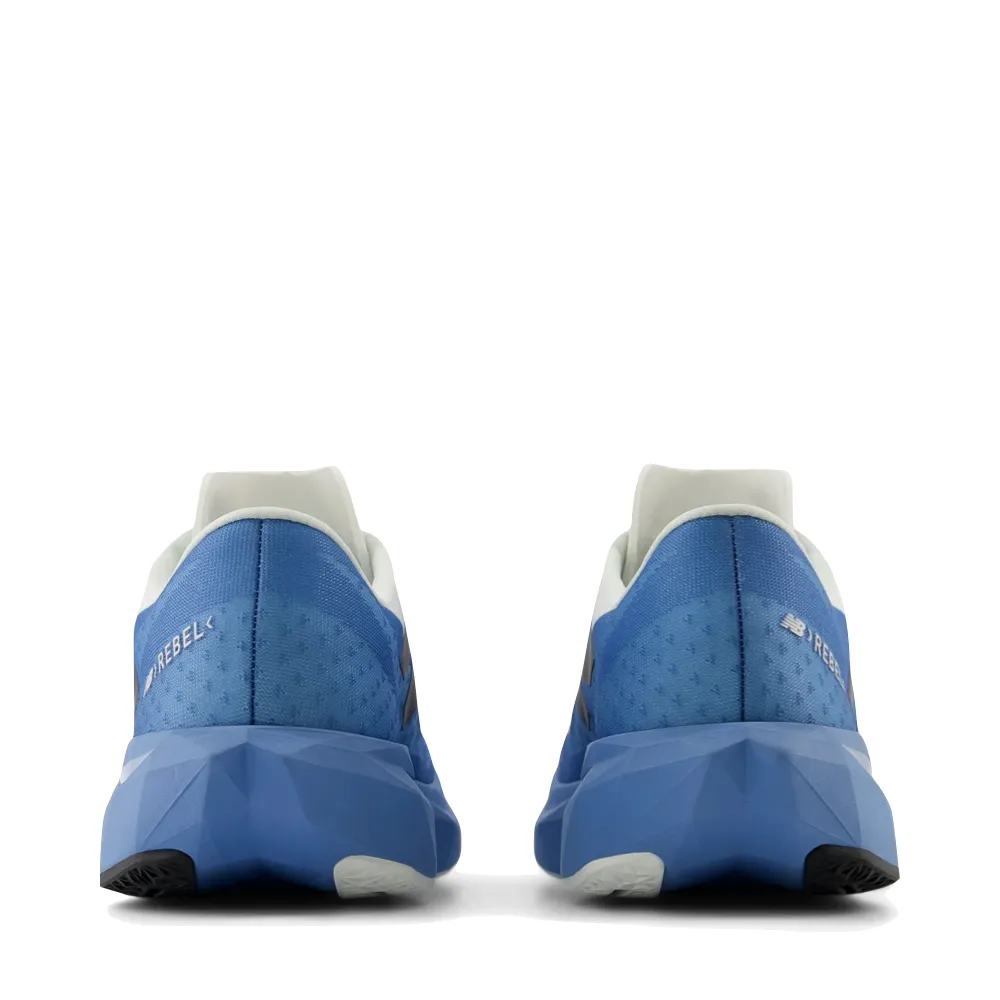 New Balance Hommes FuelCell Rebel v4 en Bleu Laguna/Réflexion/Noir