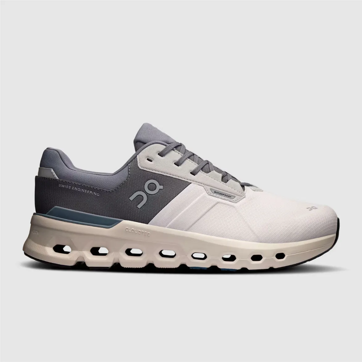 Sur les chaussures imperméables Men's Cloudrunner 2 - Loup / Poussière sur vêtements Cloud