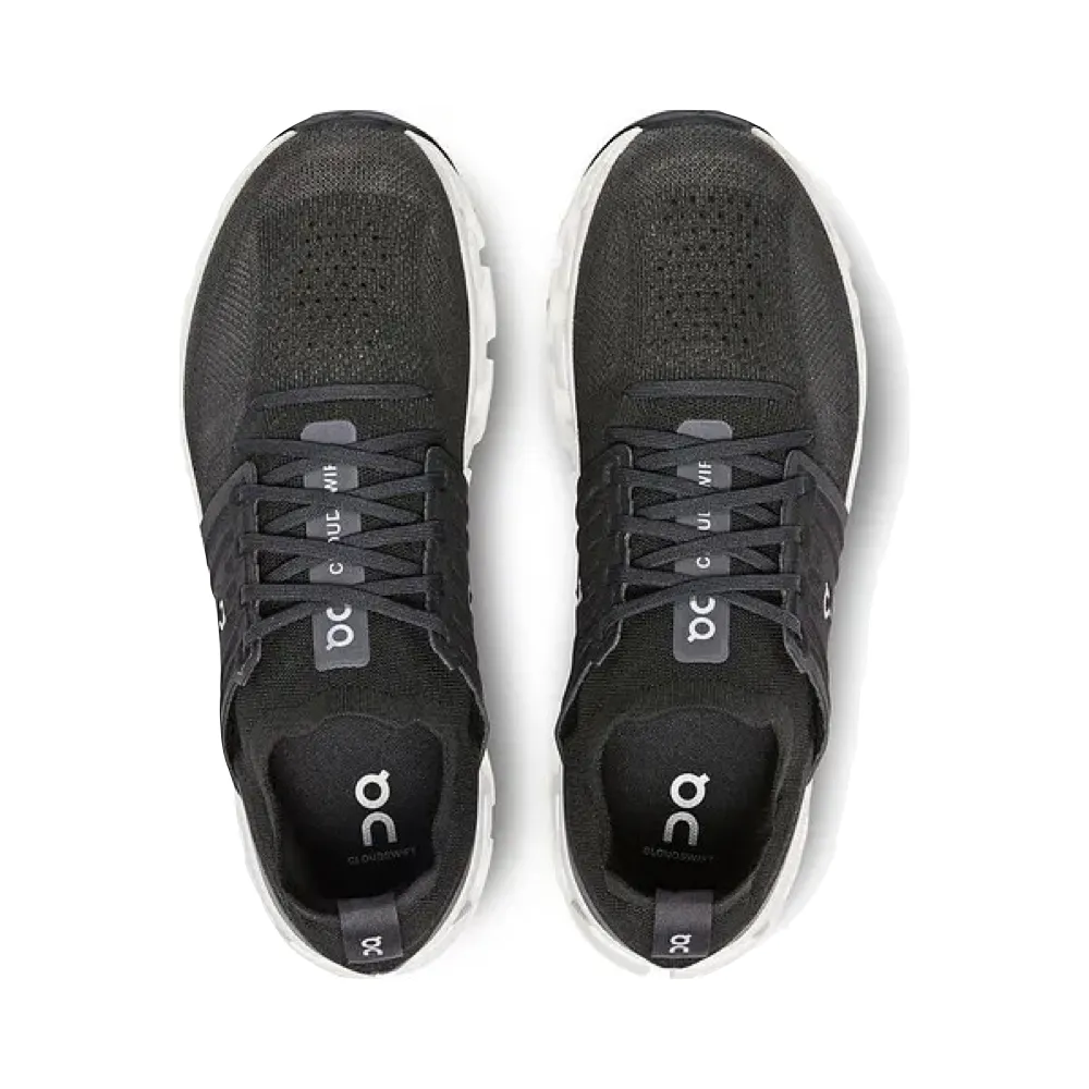 Sur la chaussure de sport Cloudswift 3 pour hommes en noir uni