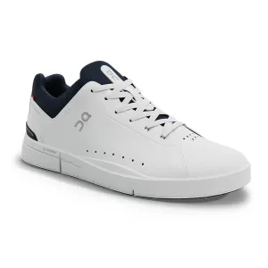 Sur les chaussures The Roger Advantage pour hommes - Blanc / Minuit sur les vêtements Cloud