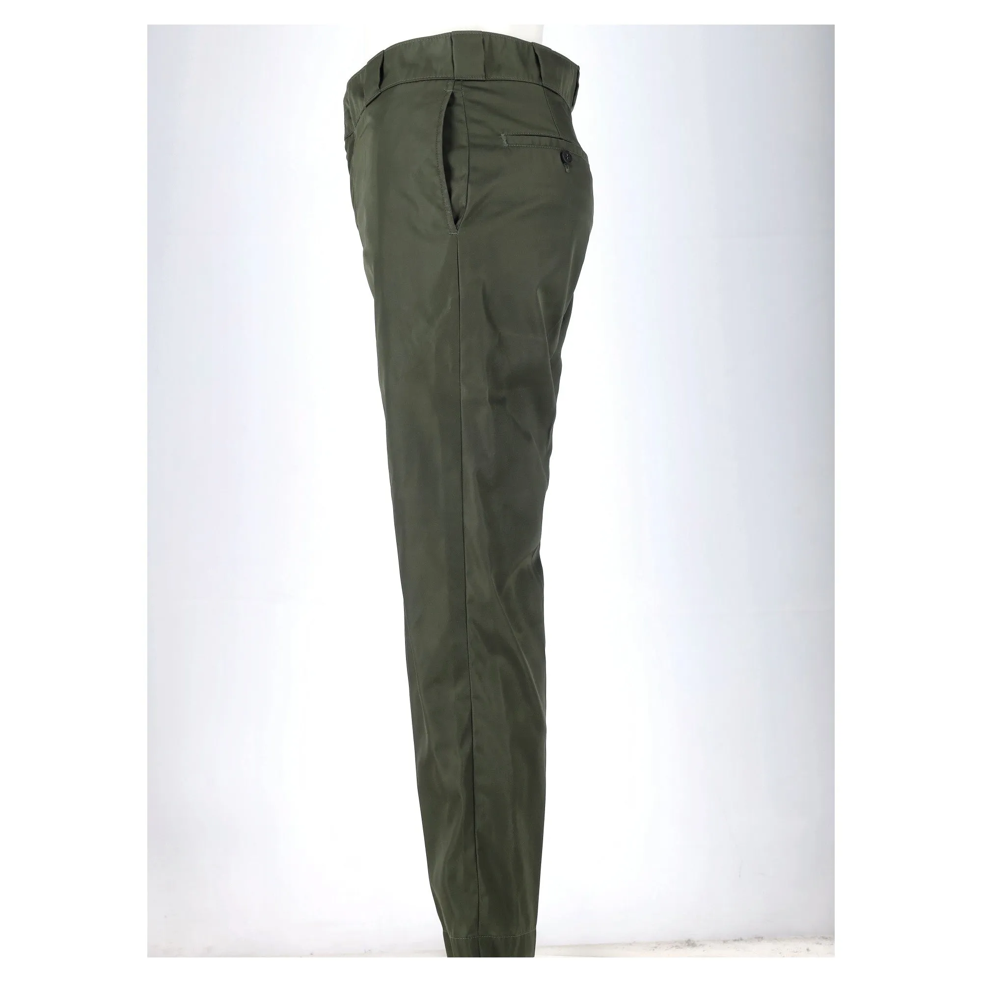 Pantalon Prada à logo triangle en nylon vert