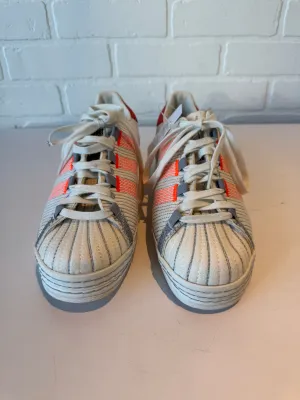 Chaussures Sneakers par Adidas en orange et blanc, Taille : 8