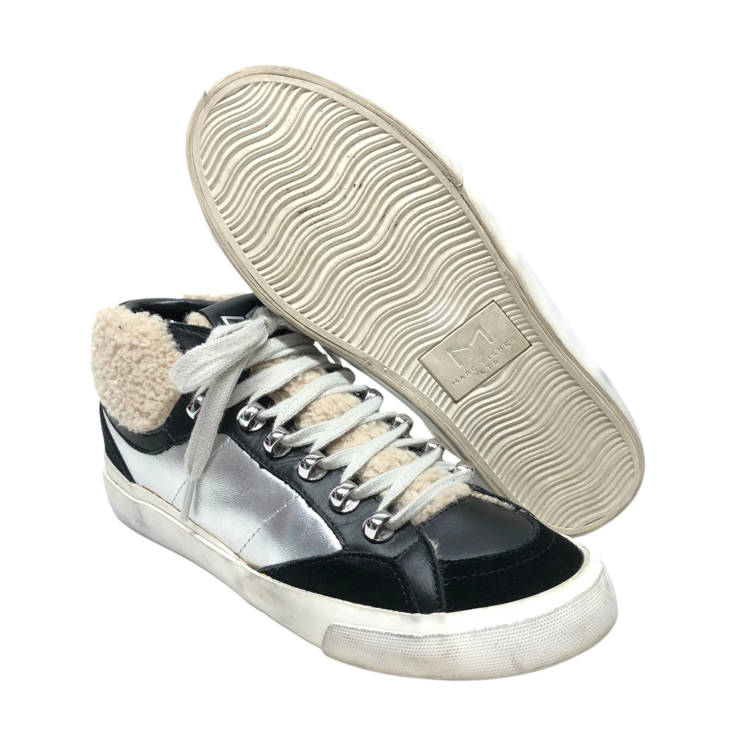 Chaussures Sneakers Par Marc Fisher Taille : 6.5