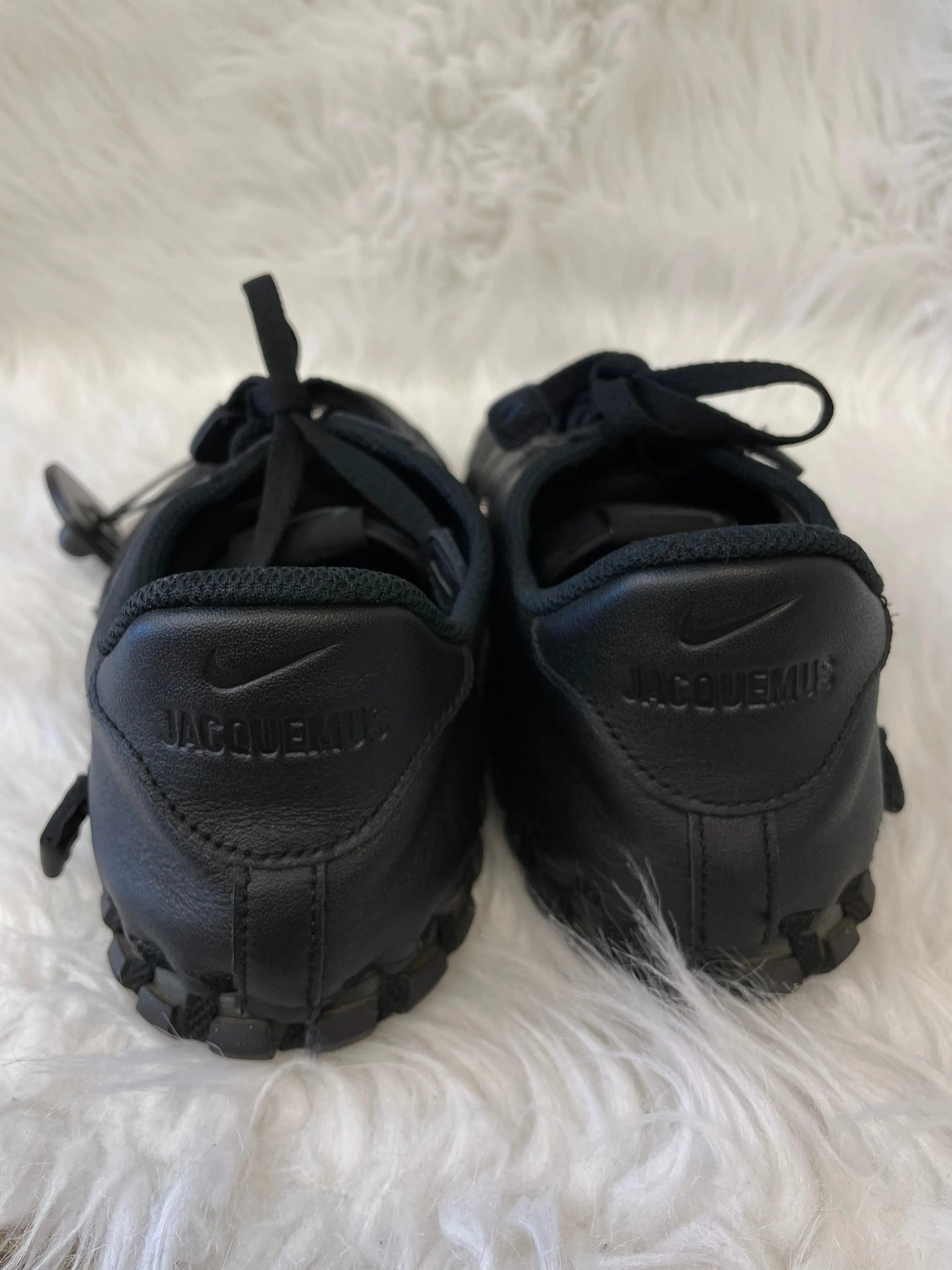 Chaussures Sneakers par Nike en noir, Taille : 11