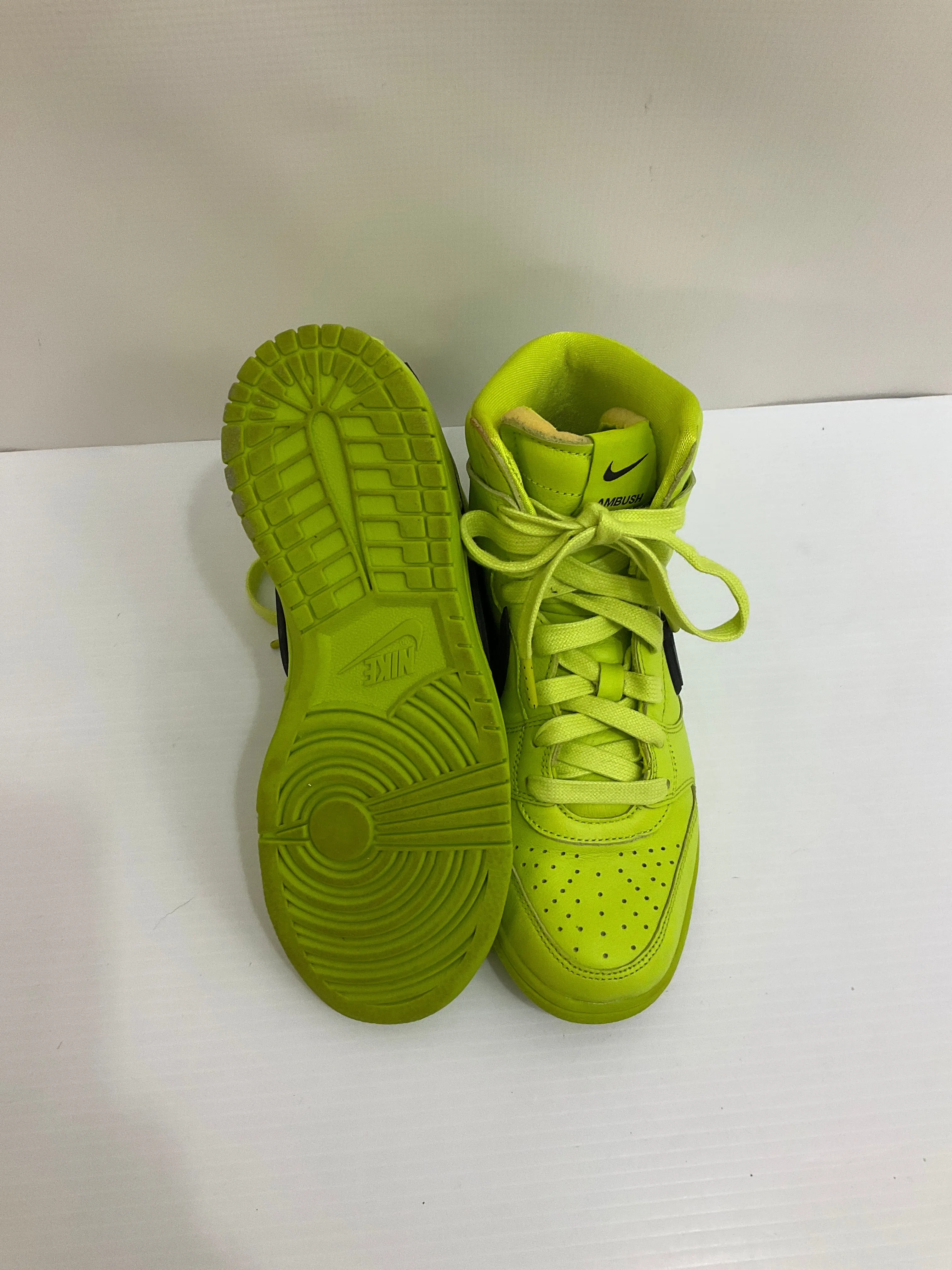 Chaussures Sneakers Nike en vert, Taille : 7