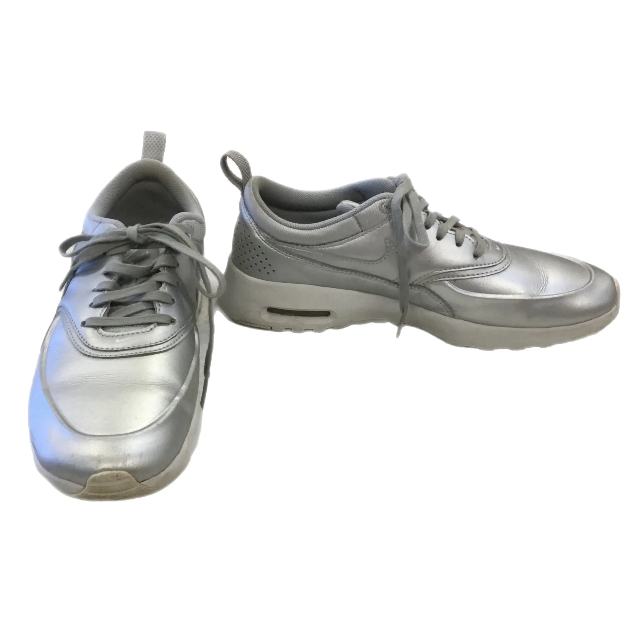 Chaussures Sneakers par Nike en argent, Taille : 9