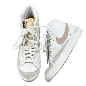 Chaussures Sneakers Nike en blanc, Taille : 7