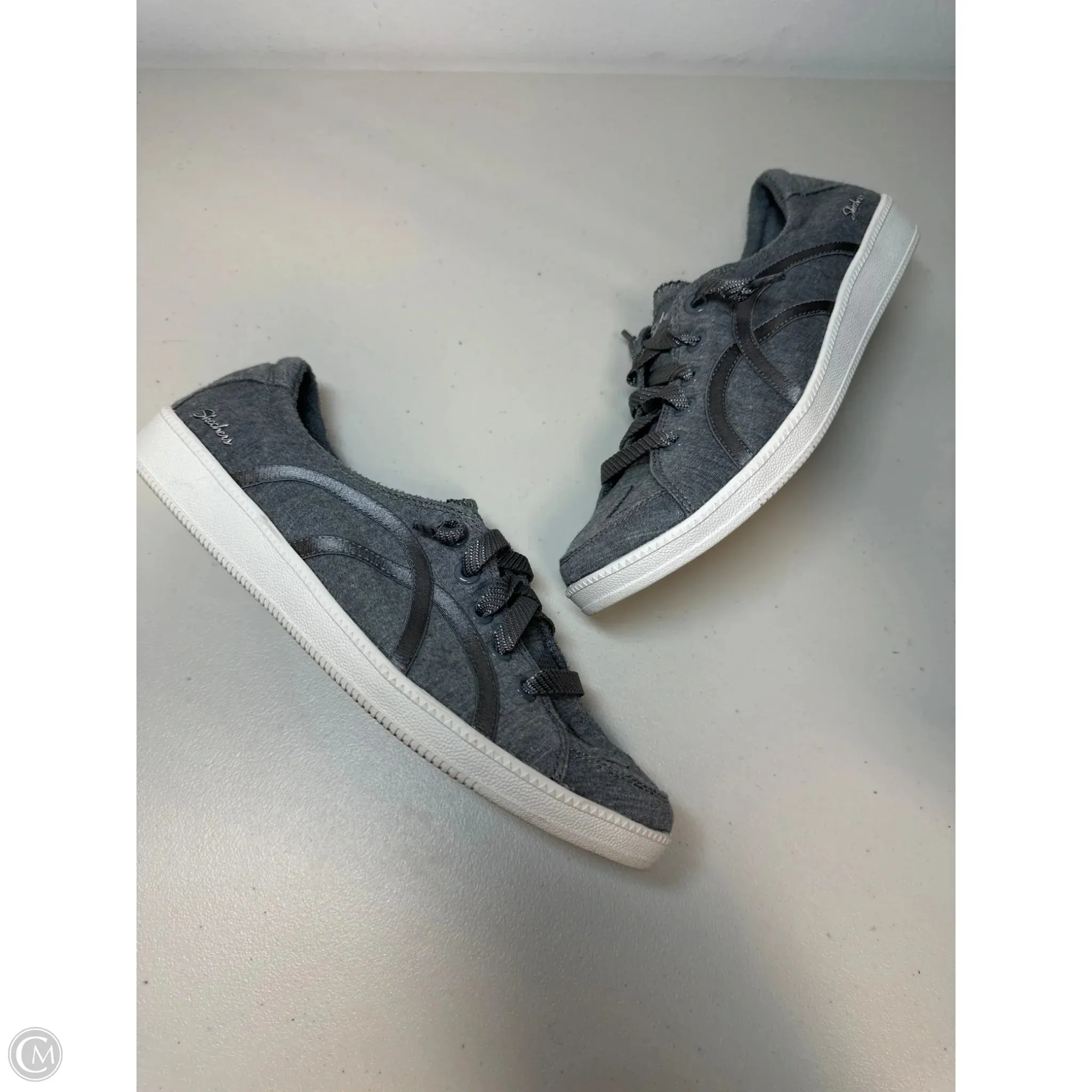 Chaussures Sneakers par Skechers en gris, Taille : 8.5
