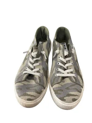 Chaussures Sneakers par Steve Madden en impression camouflage, taille : 8