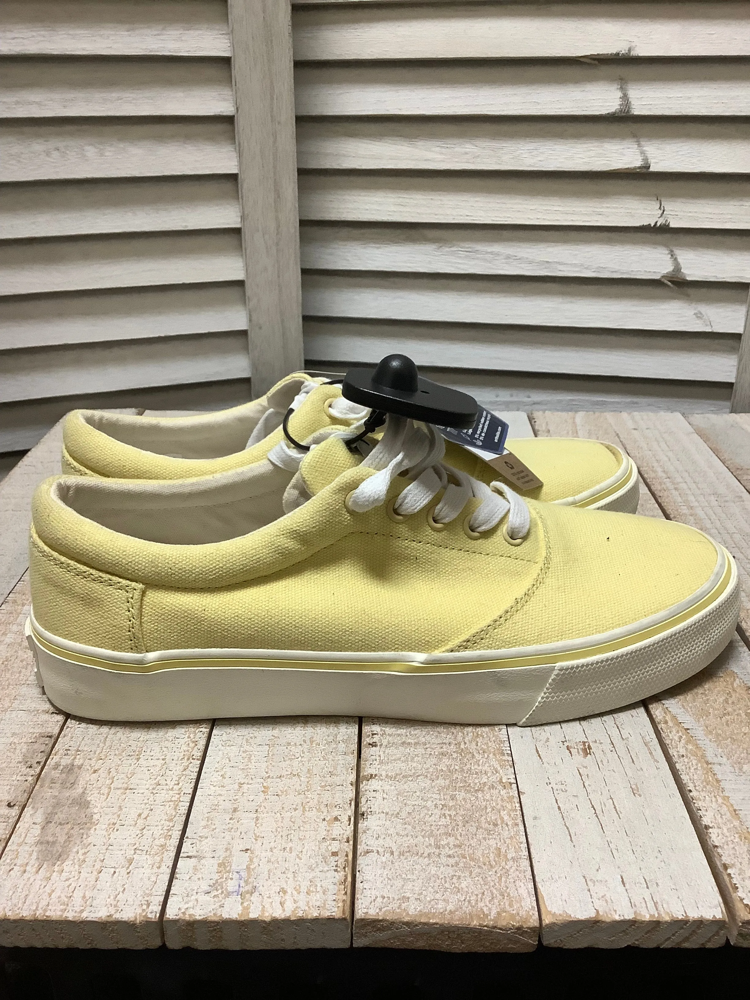 Chaussures Sneakers By Toms  Taille : 7.5