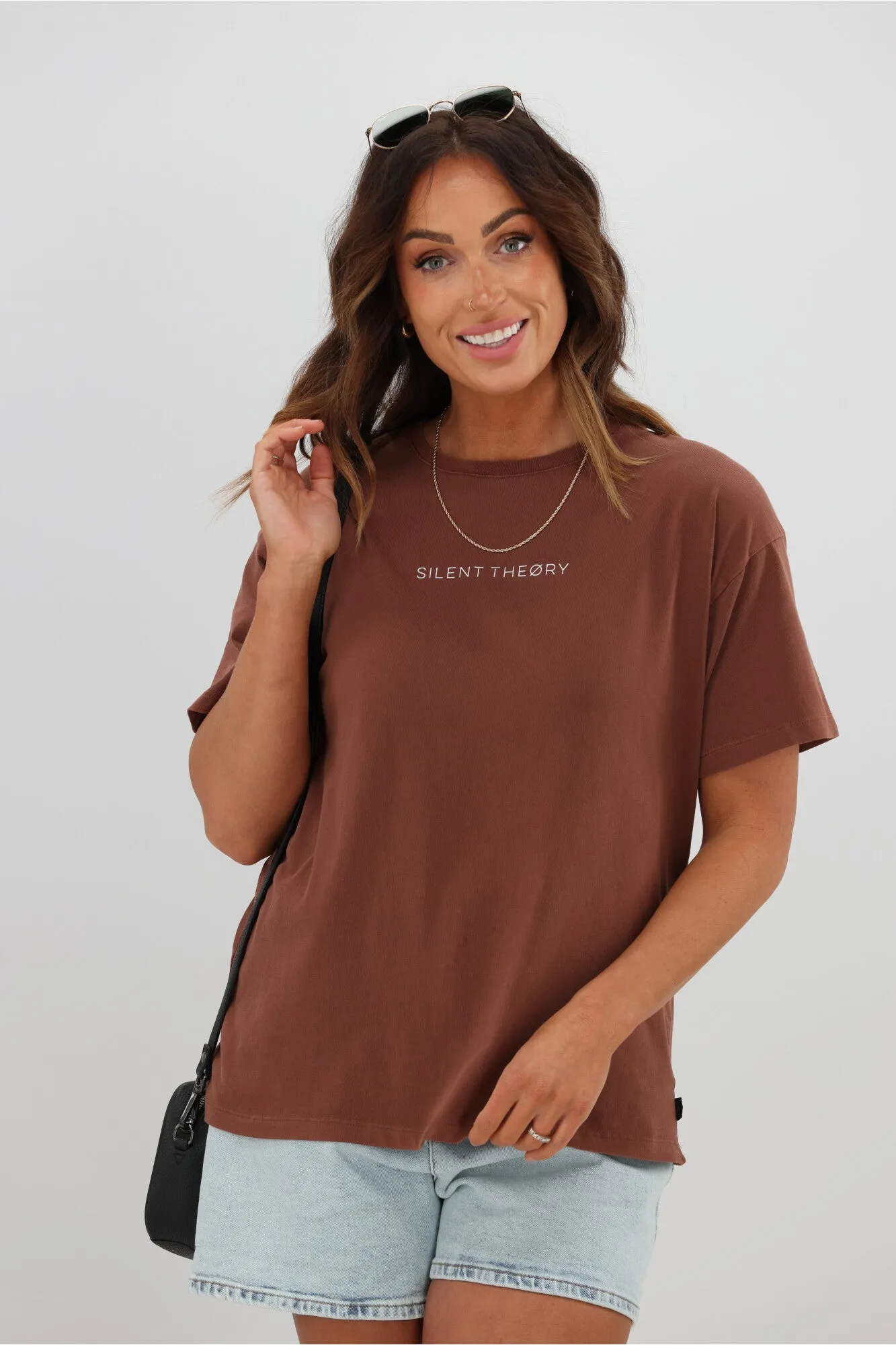 T-shirt Marron avec Logo Silent Theory