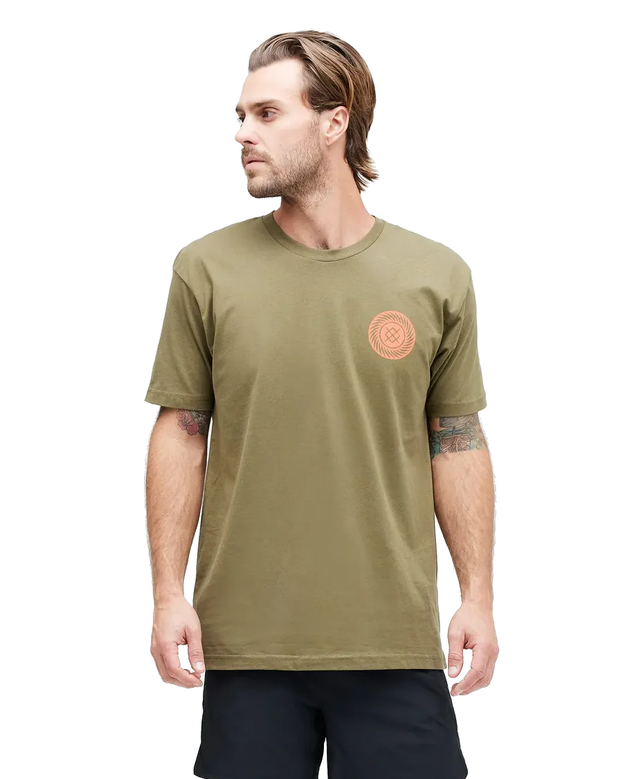 T-shirt Gyrate de Stance Clothing en vert militaire