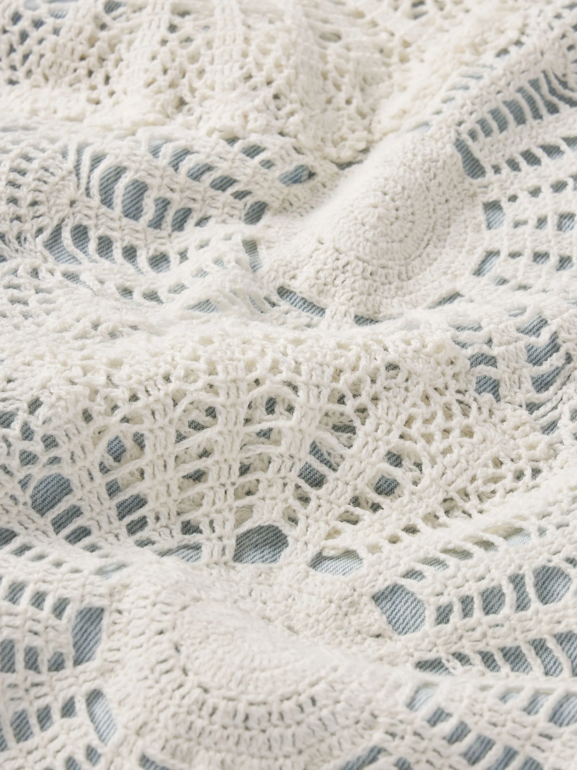 Le Crop Vertical au Crochet -- Wisp