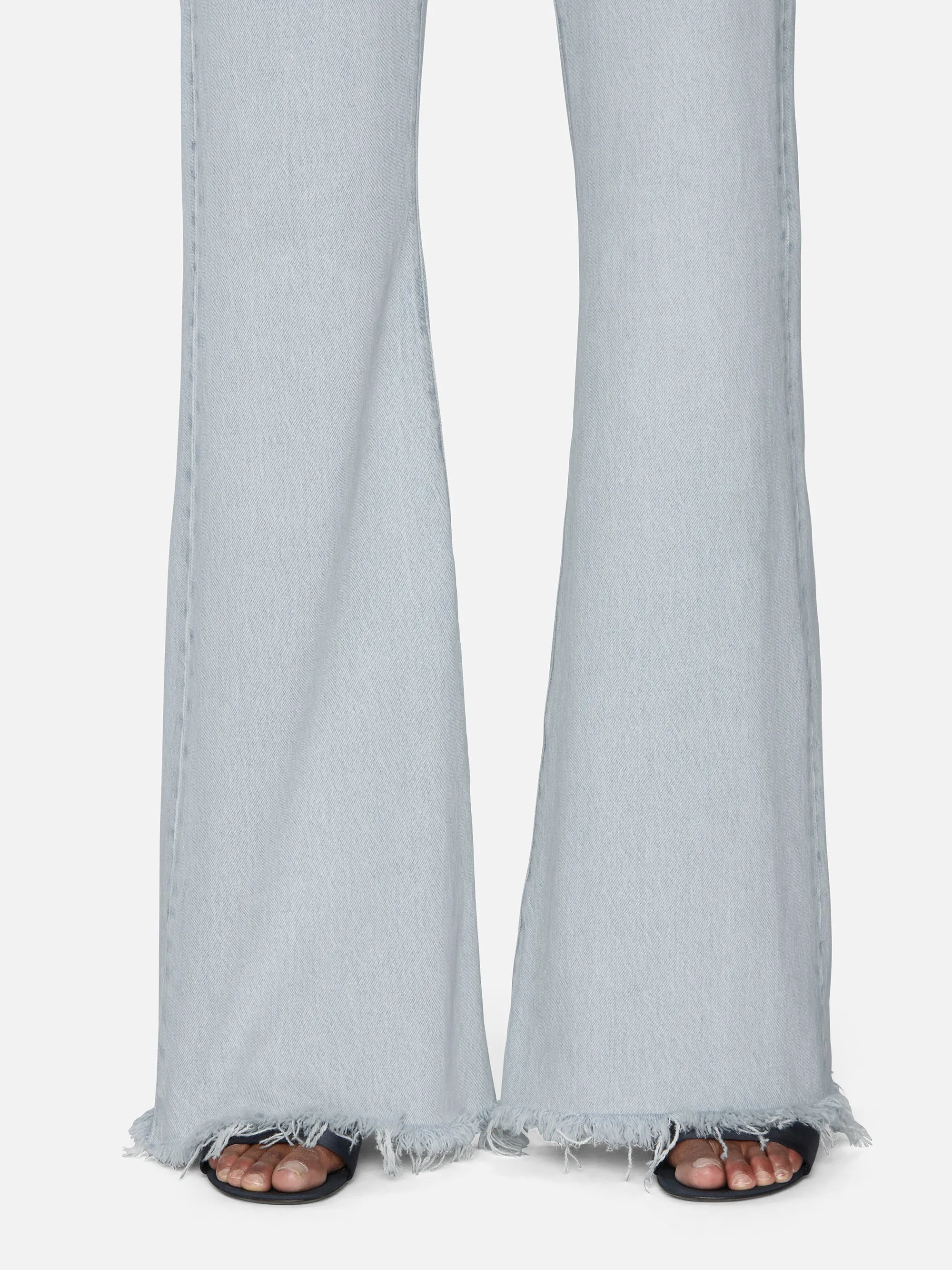 Le Lax -- Wisp Raw Fray