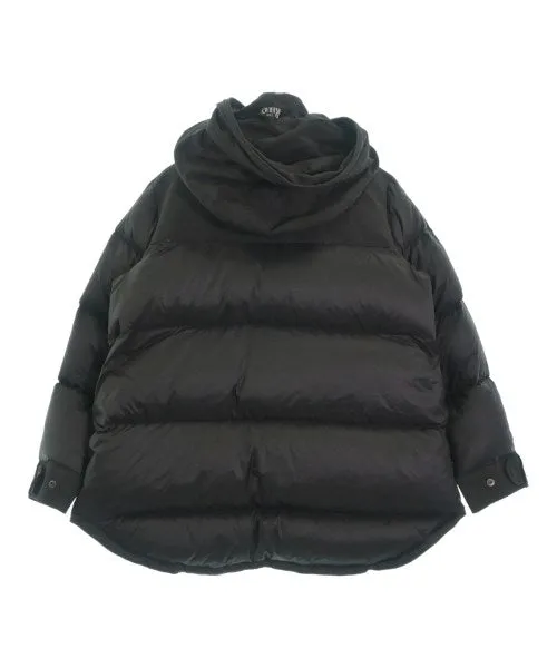 Les doudounes/vestes RERACS