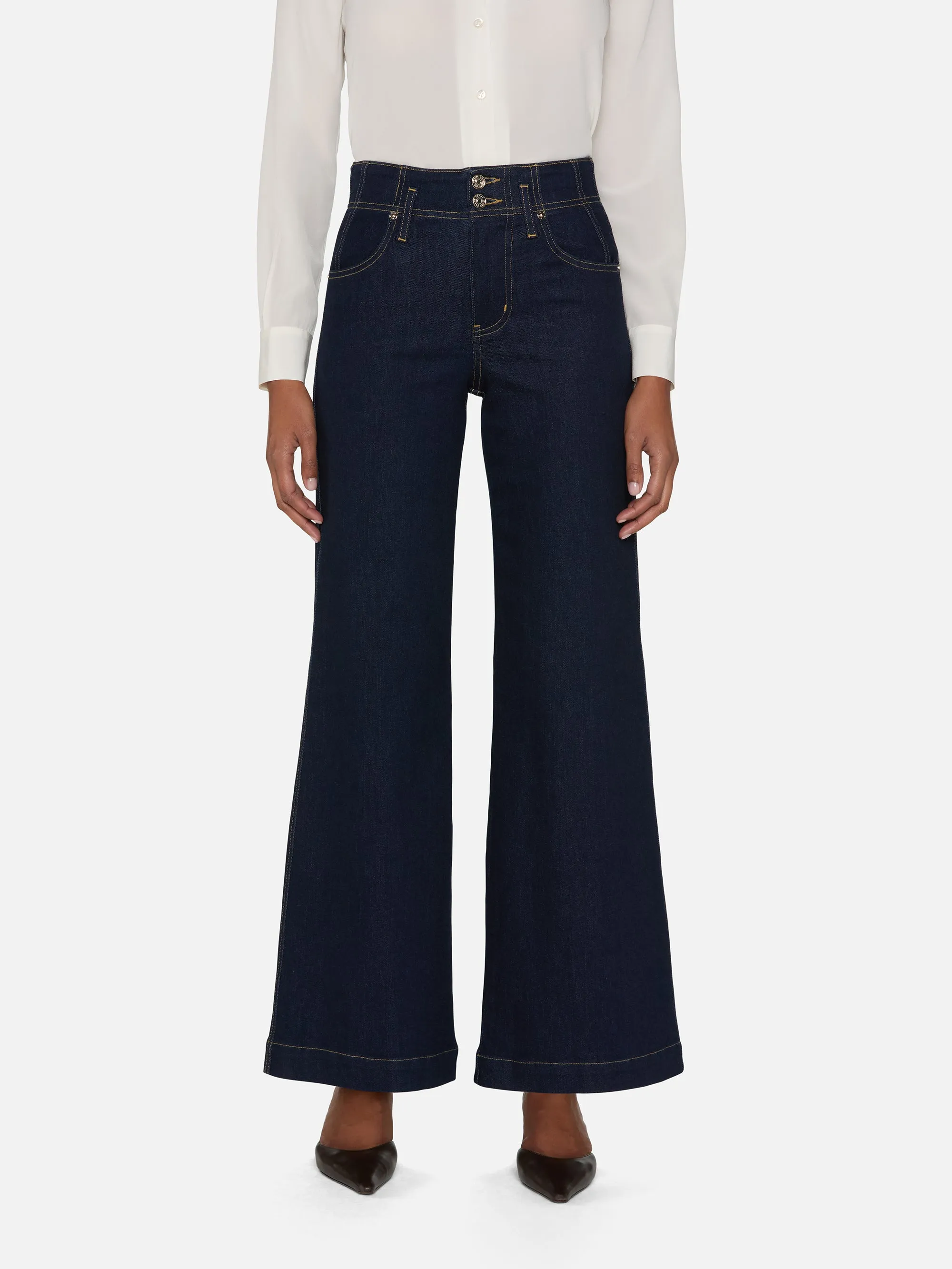 Le Pantalon Large à Coutures -- Lavage