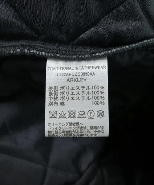 Vêtements traditionnels pour le temps Autres
