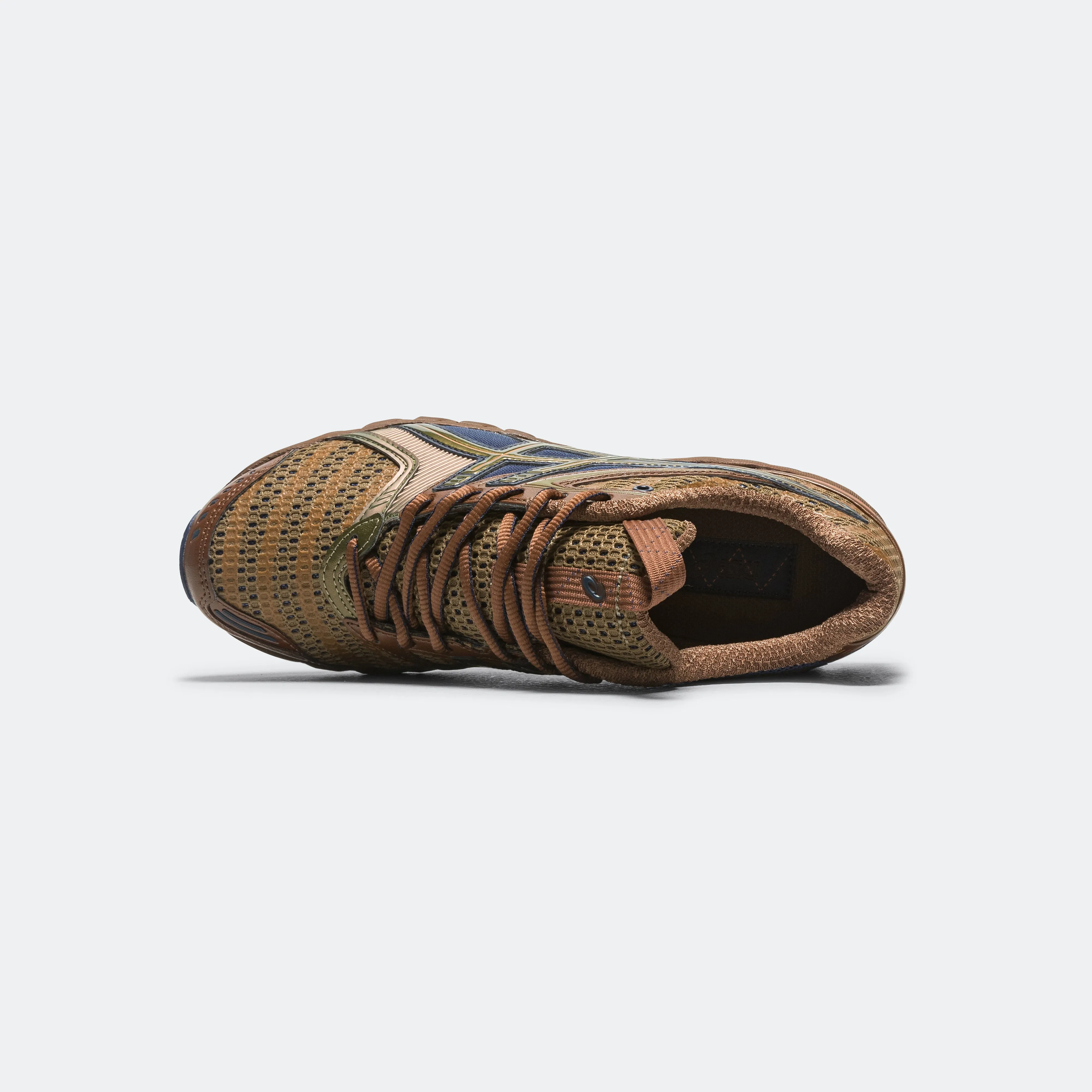 Chaussures ASICS UB9-S GEL-DS Trainer 14 - Camp du Désert/Orange Piquant