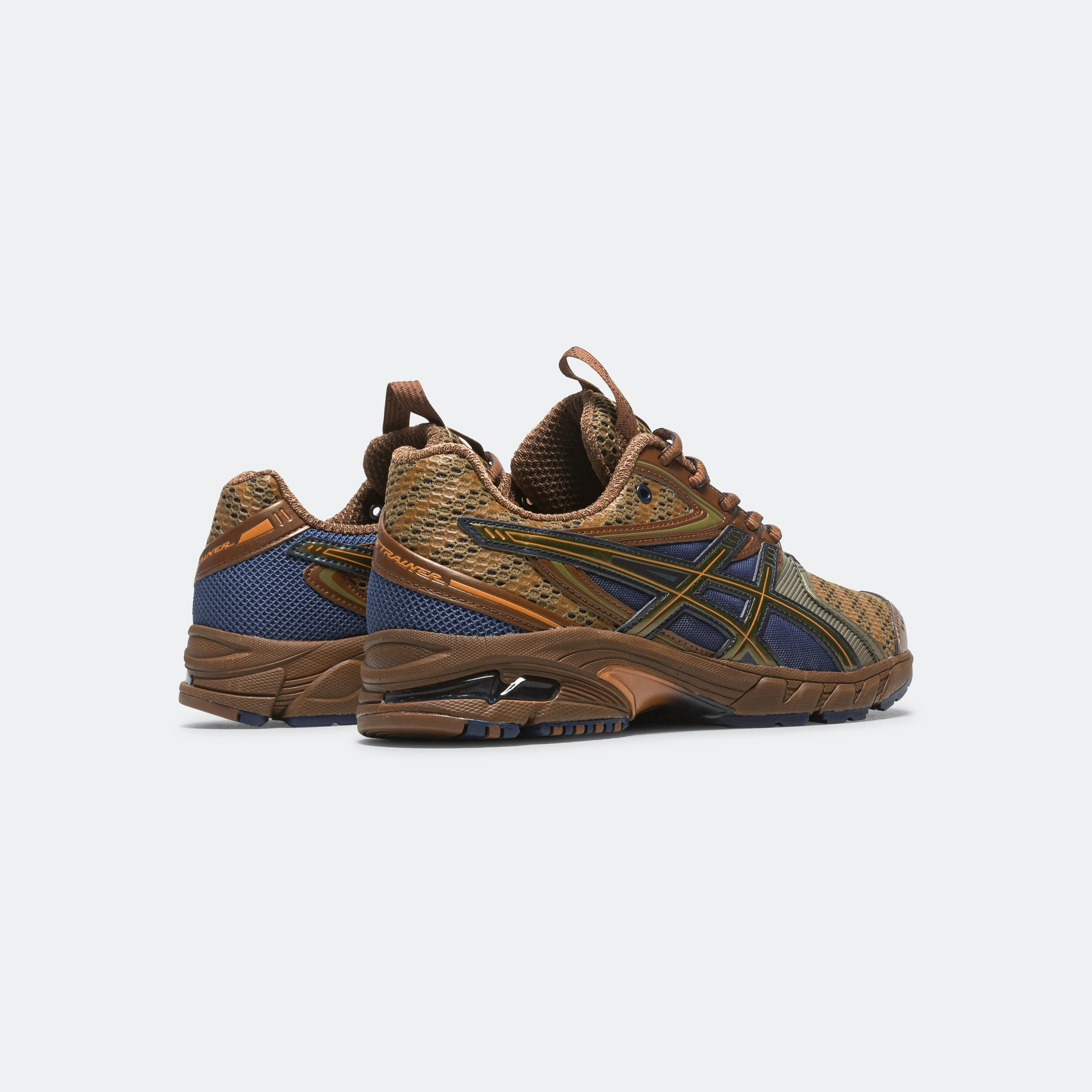 Chaussures ASICS UB9-S GEL-DS Trainer 14 - Camp du Désert/Orange Piquant