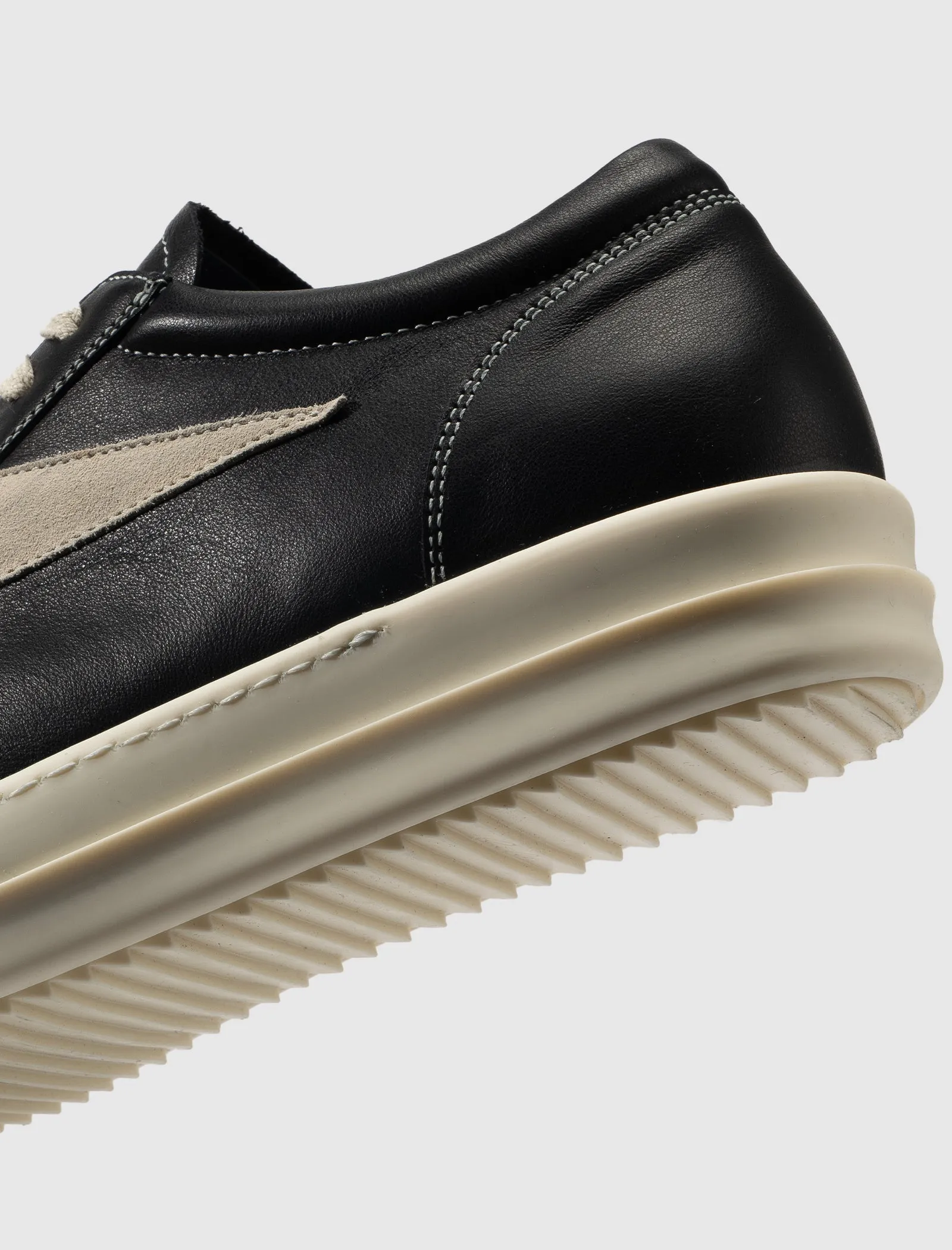 VINTAGE SNEAKERS Vêtements	RICK OWENS