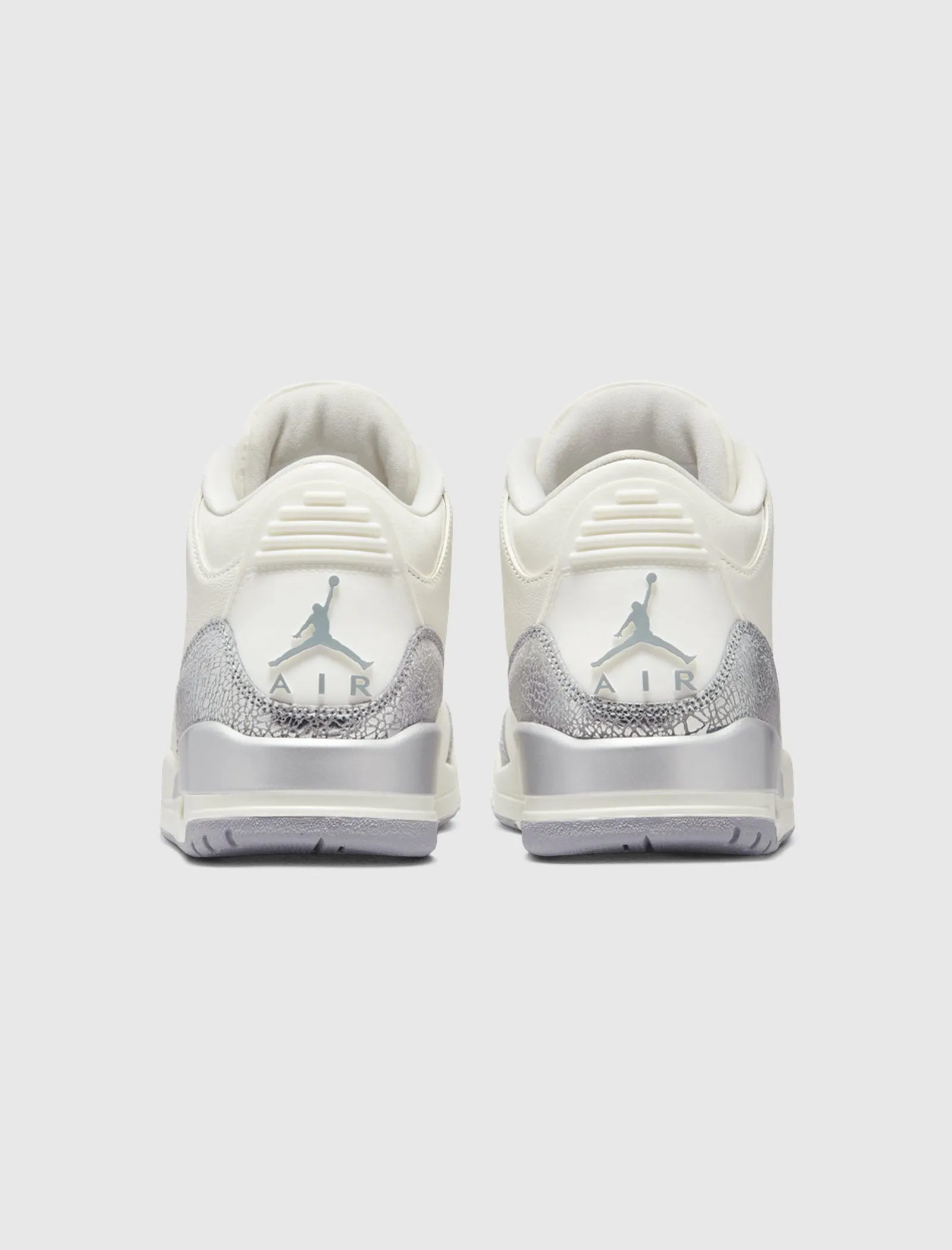 Vêtements WOMEN'S AIR JORDAN 3 RETRO 