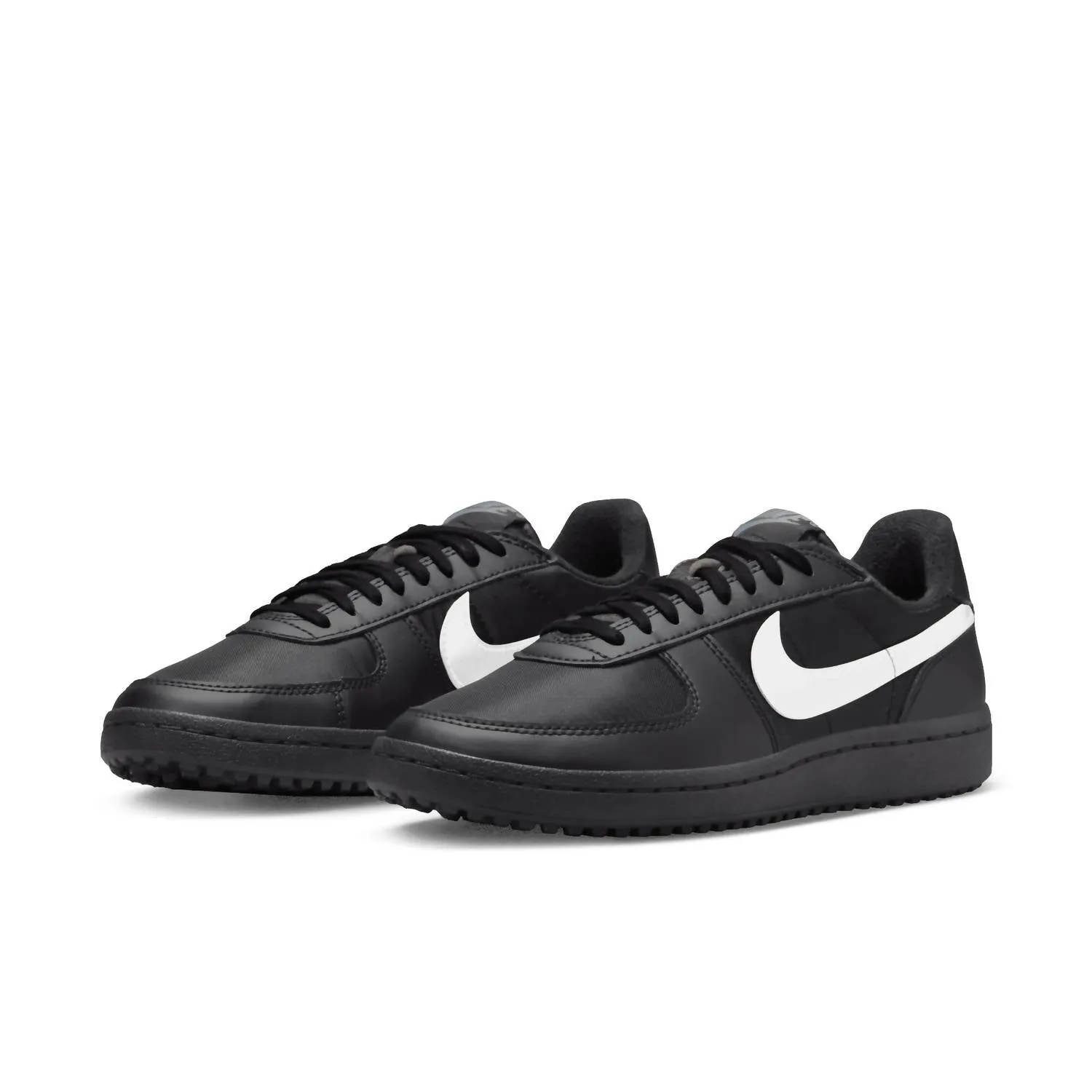 Baskets Générales pour Femme en Noir/Argent Métallique-Blanc