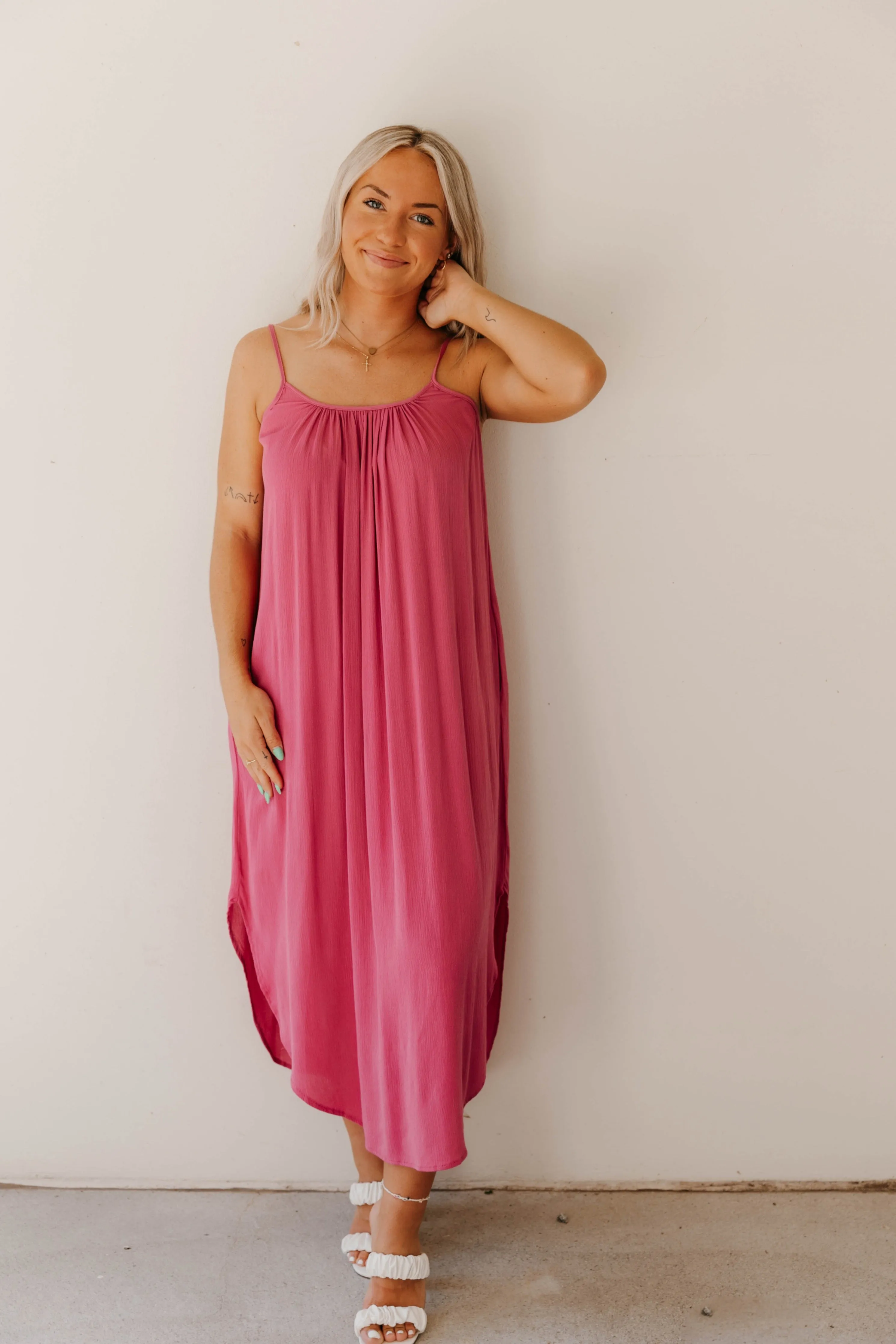 Z Supply Robe Midi Froissée Tiana - Soldes Finales 50% de réduction dans le panier